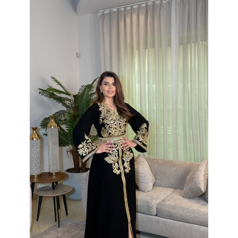 مغربي  اسود تطريز مع شك ذهبي